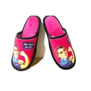 New Rosie the Riveter Slippers Shoes One Size Fits Most We Can Do It World War 2